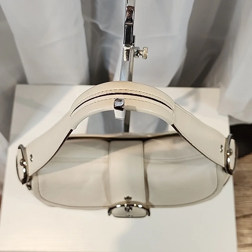 Vintage Coach Soho Flap - Picture 8 of 17
